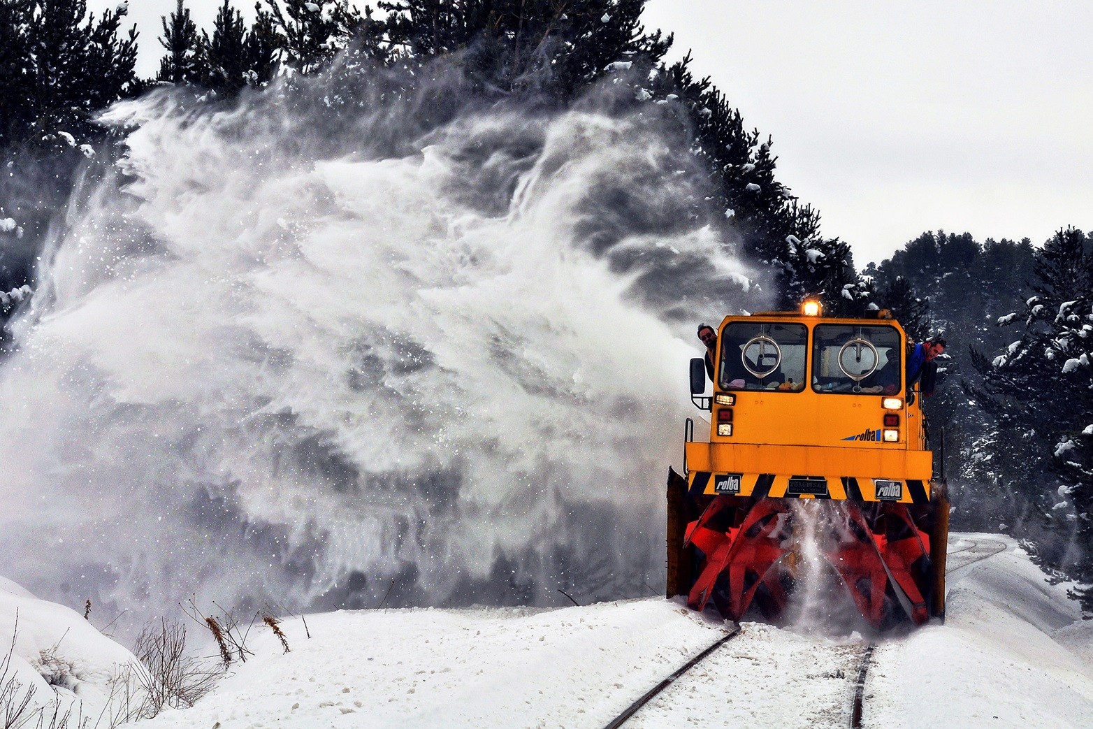 Demiryolu Çevre Standartları - IEC 60068-2-5 Çevresel Testler - Bölüm 2-5: Testler - Test S: Zemin Seviyesinde Simüle Edilmiş Güneş Radyasyonu ve Güneş Radyasyonu Testi ve Hava Koşullarına Yönelik Rehberlik