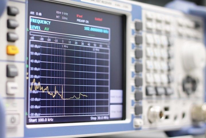 NZS 61000-3-2 Elektromanyetik Uyumluluk (EMC) - Bölüm 3-2: Sınırlar - Harmonik Akım Emisyonları İçin Sınırlar (Ekipman Giriş Akımı Faz Başına En Fazla 16 A)